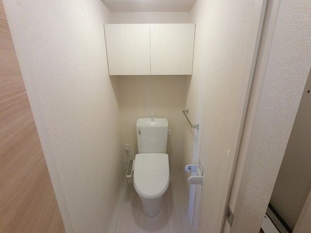 トイレ　トイレ（２０２号室）