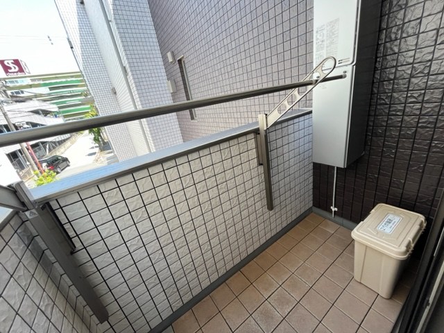 スリーミニッツ上尾の内装写真