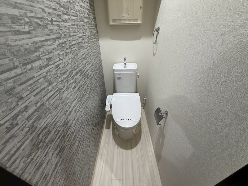 フジパレス武庫之荘本町EASTのトイレ写真