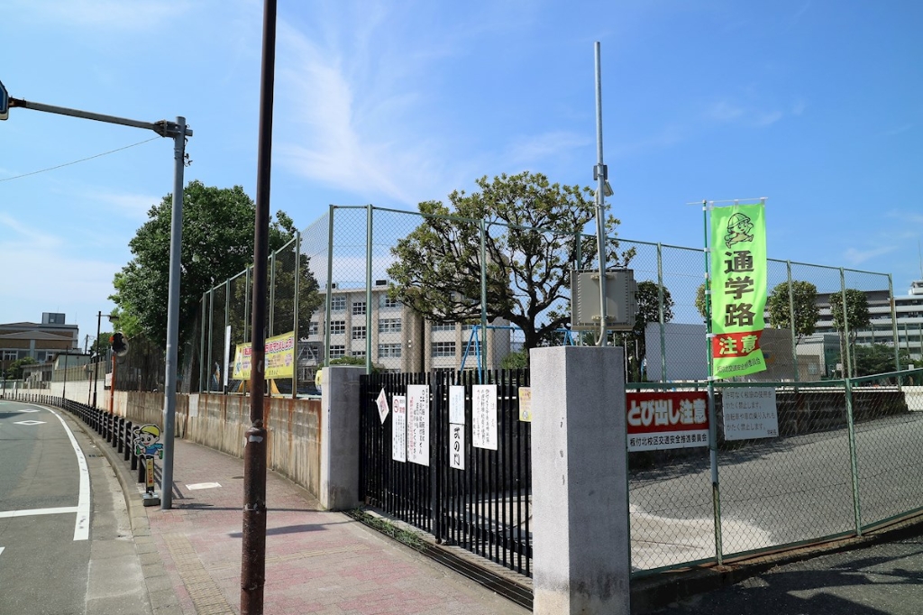 小学校　板付北小学校（小学校）まで850m