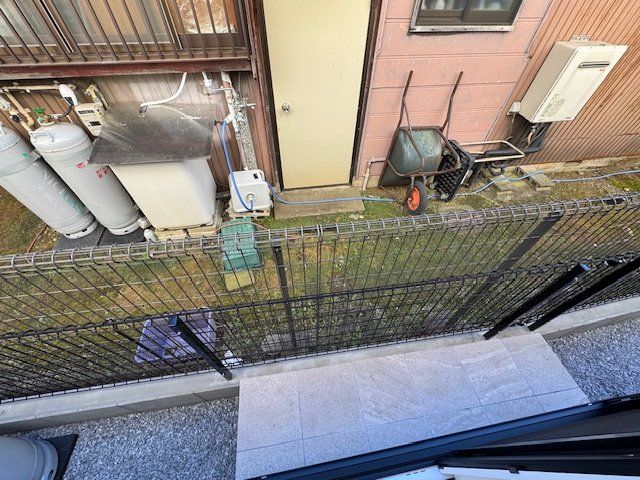 バルコニー　庭