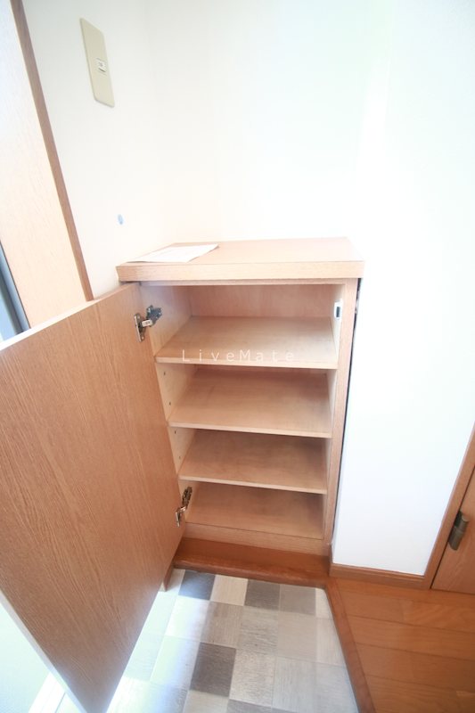 ポコアポコ明石鍛冶屋五番館の玄関写真