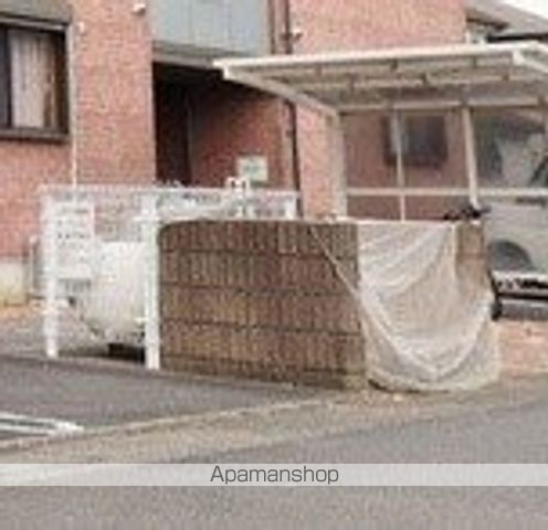フレアウエストの外観写真