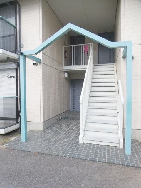 サンパレスFの外観写真
