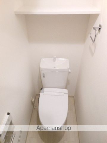ＪＲ山手線 池袋駅 徒歩10分 10階建 築13年のトイレ写真