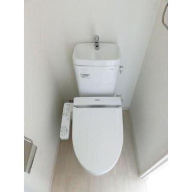 トイレ　清潔感のあるトイレです