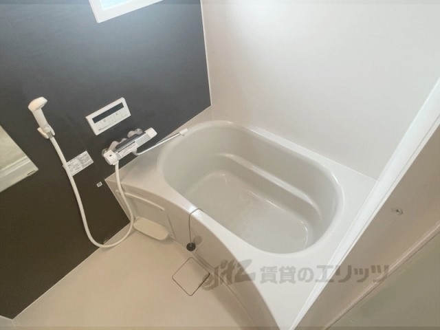 レジデンス寝屋川の風呂写真