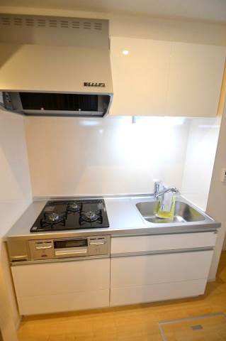 キッチン　3口システムキッチン