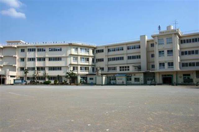 小学校　川崎市立生田小学校（小学校）まで1207m