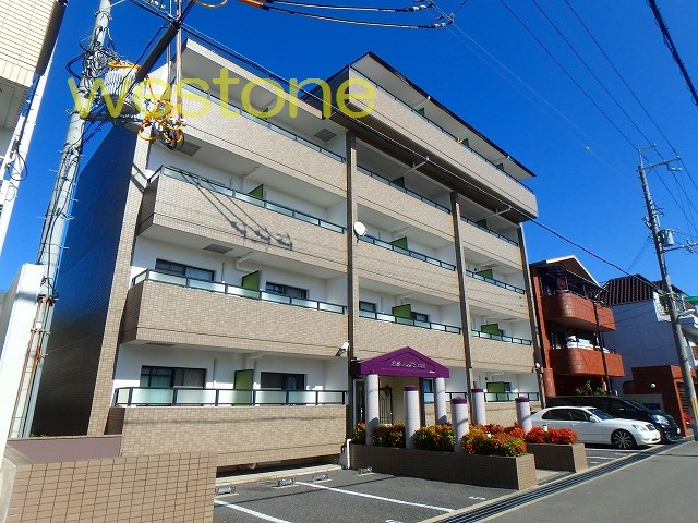 建物外観　コンビニまで１分