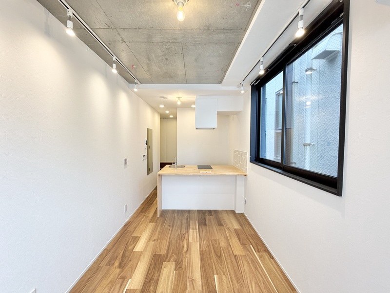 居室・リビング　カウンターキッチンが主役のお部屋