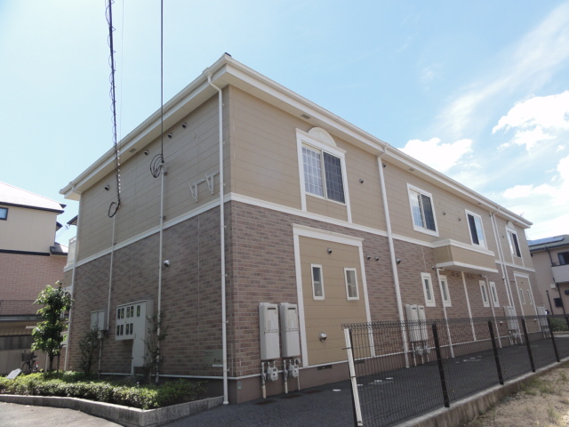 建物外観　落ち着いた雰囲気の外観です