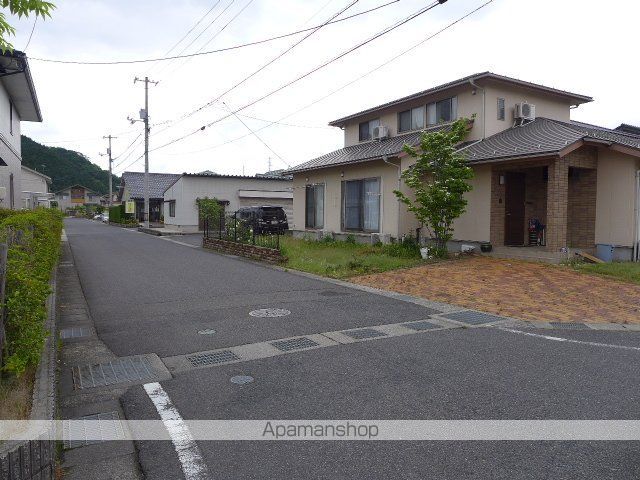 その他　前面道路（その他）まで0m