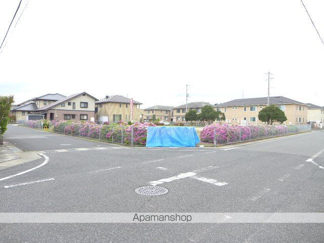 その他　前面道路（その他）まで0m