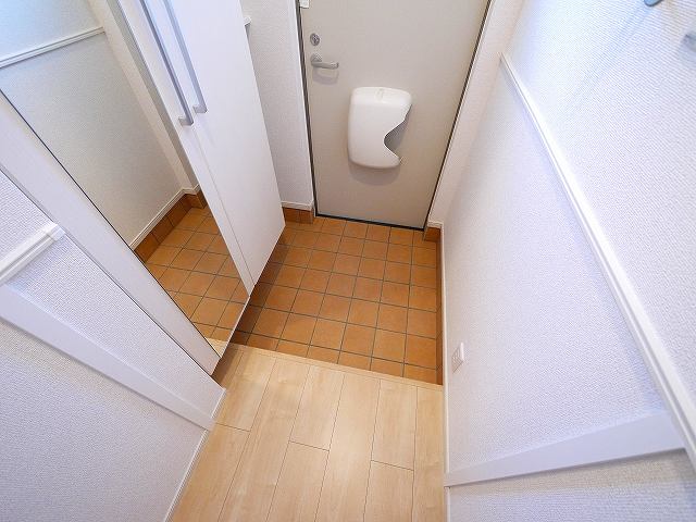 玄関　きれいな玄関です