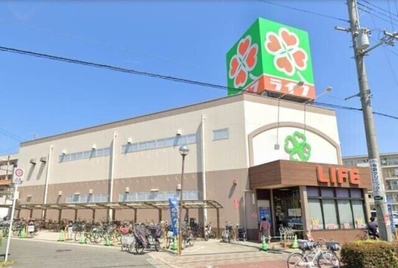 スーパー　ライフ 崇禅寺店（スーパー）まで504m