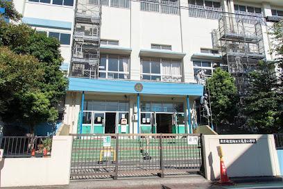 小学校　葛飾区立亀青小学校（小学校）まで400m