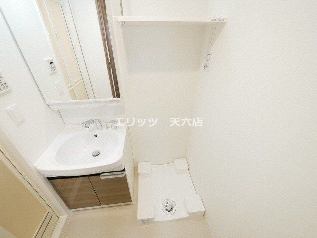 レジュールアッシュ淡路駅前の内装写真