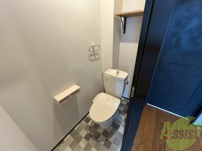 トイレ　こちらはトイレです。清潔感があり、安心して使用できます。