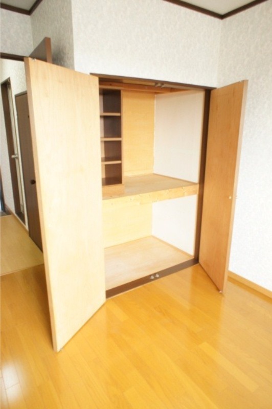 収納　図面と現状に相違がある場合には現状を優先