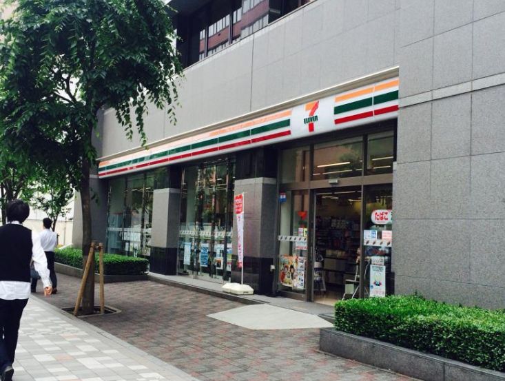 コンビニ　セブンイレブン日本橋人形町3丁目店（コンビニ）まで230m