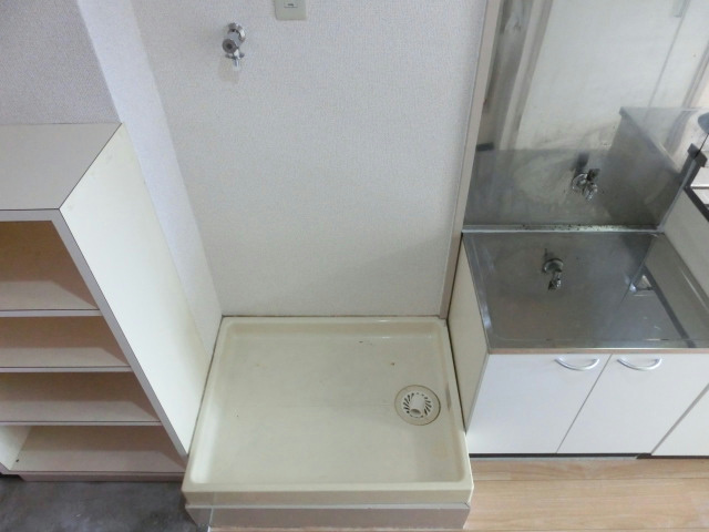 その他　室内洗濯機置き場