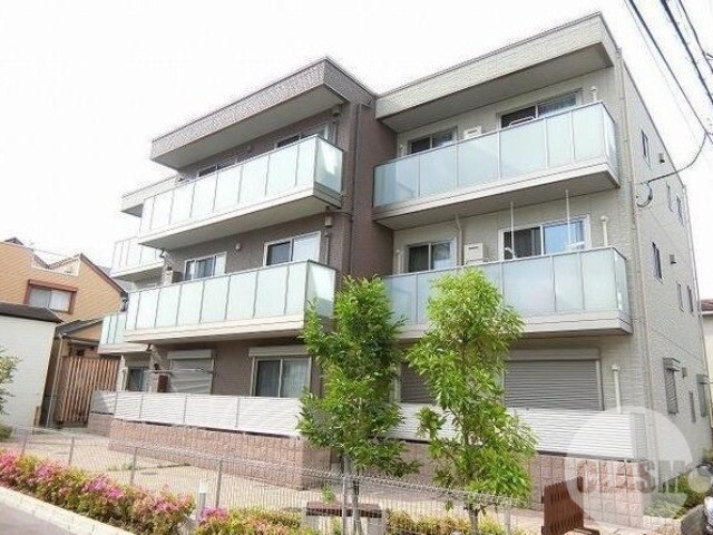 堺市堺区陵西通のマンションの建物外観