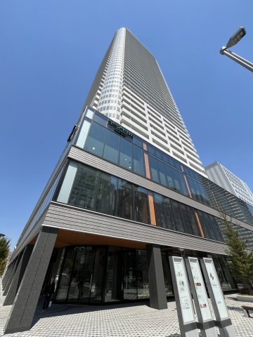 【ONE札幌ステーションタワーの建物外観】