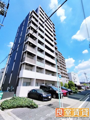 【名古屋市中区平和のマンションの建物外観】