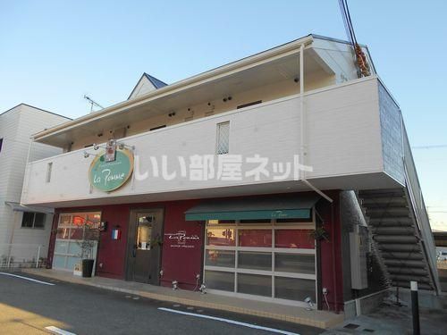 姫路市北条梅原町のアパートの建物外観