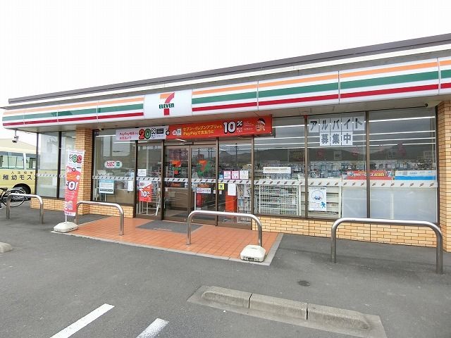 【大垣市昼飯町のアパートのコンビニ】