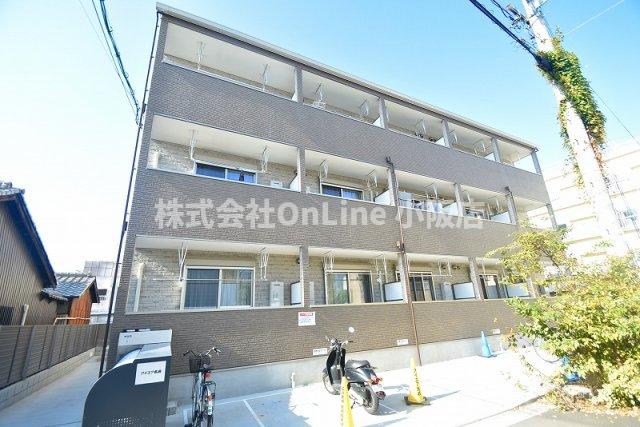 【東大阪市長瀬町のアパートの建物外観】