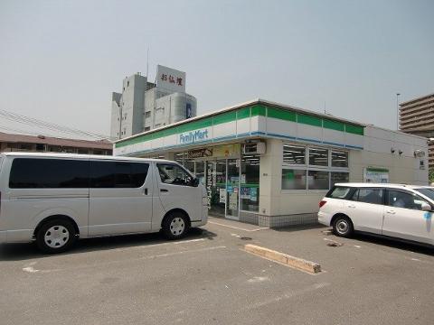 　ファミリーマート青葉丘北店（その他　372m）