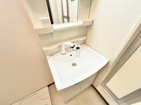 洗面設備　洗髪洗面化粧台