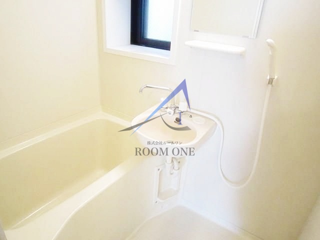 バス・シャワールーム　お風呂です。