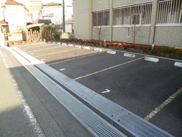 駐車場　★敷地内駐車場★