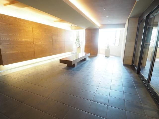 ロビー　☆共用設備もキレイ☆