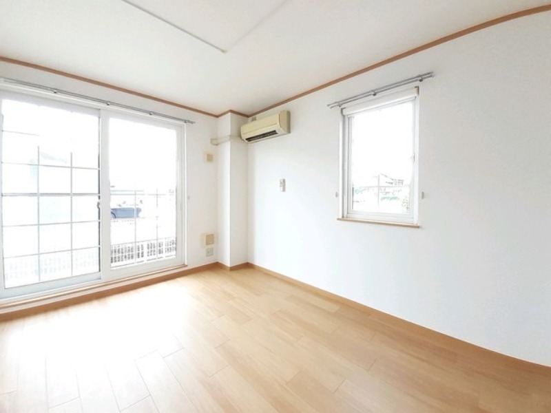 居室・リビング　図面と現状に相違がある場合には現状を優先