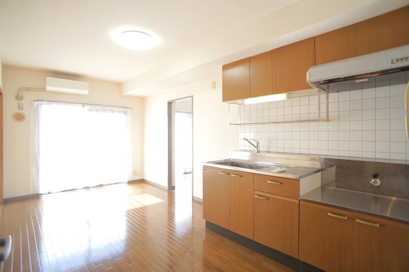 居室・リビング　303