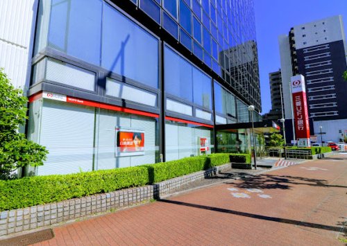 銀行　三菱UFJ銀行上飯田支店（銀行）まで630m