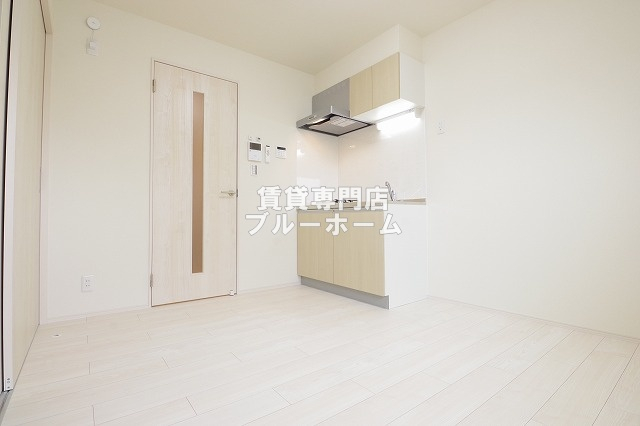 居室・リビング　5.9帖のダイニングスペース！