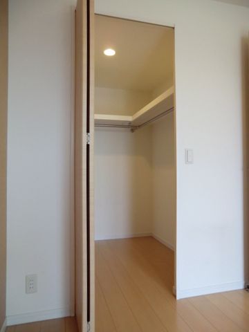 その他設備　たっぷりウォークインＣＬ