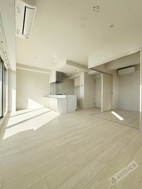 居室・リビング　ネットは無料で利用可能です♪♪