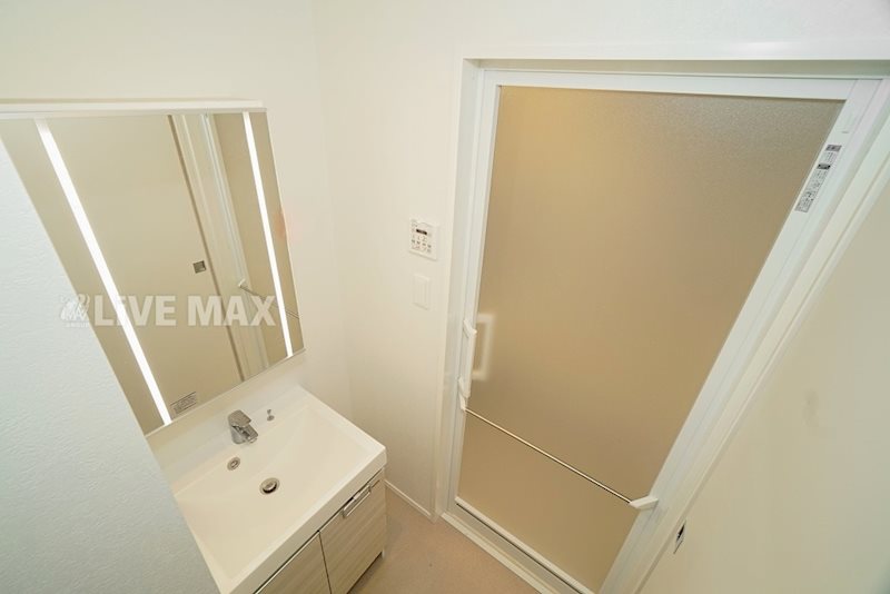 洗面設備　※同マンション参考写真