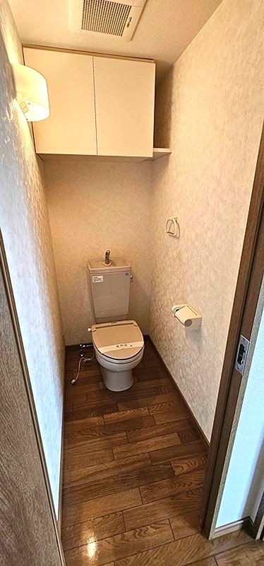 トイレ　別部屋同間取