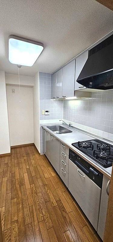 キッチン　別部屋同間取