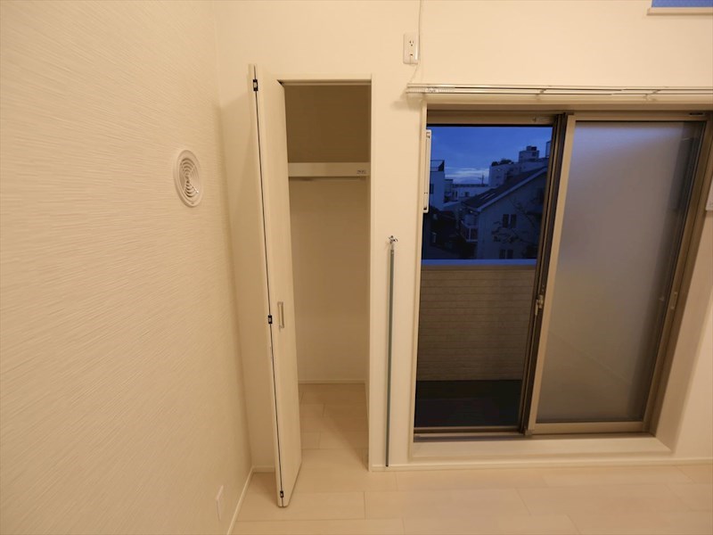 収納　クローゼット（収納充実してます）