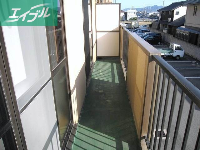 バルコニー　洋室