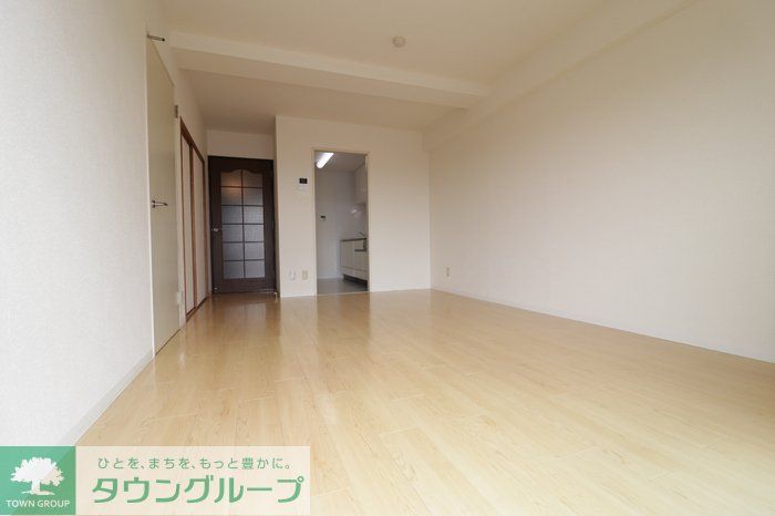 居室・リビング　お問合せはタウンハウジングまで！※現地待合わせ相談可能