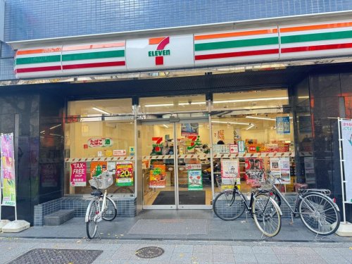 コンビニ　セブンイレブン 台東駒形1丁目店（コンビニ）まで124m